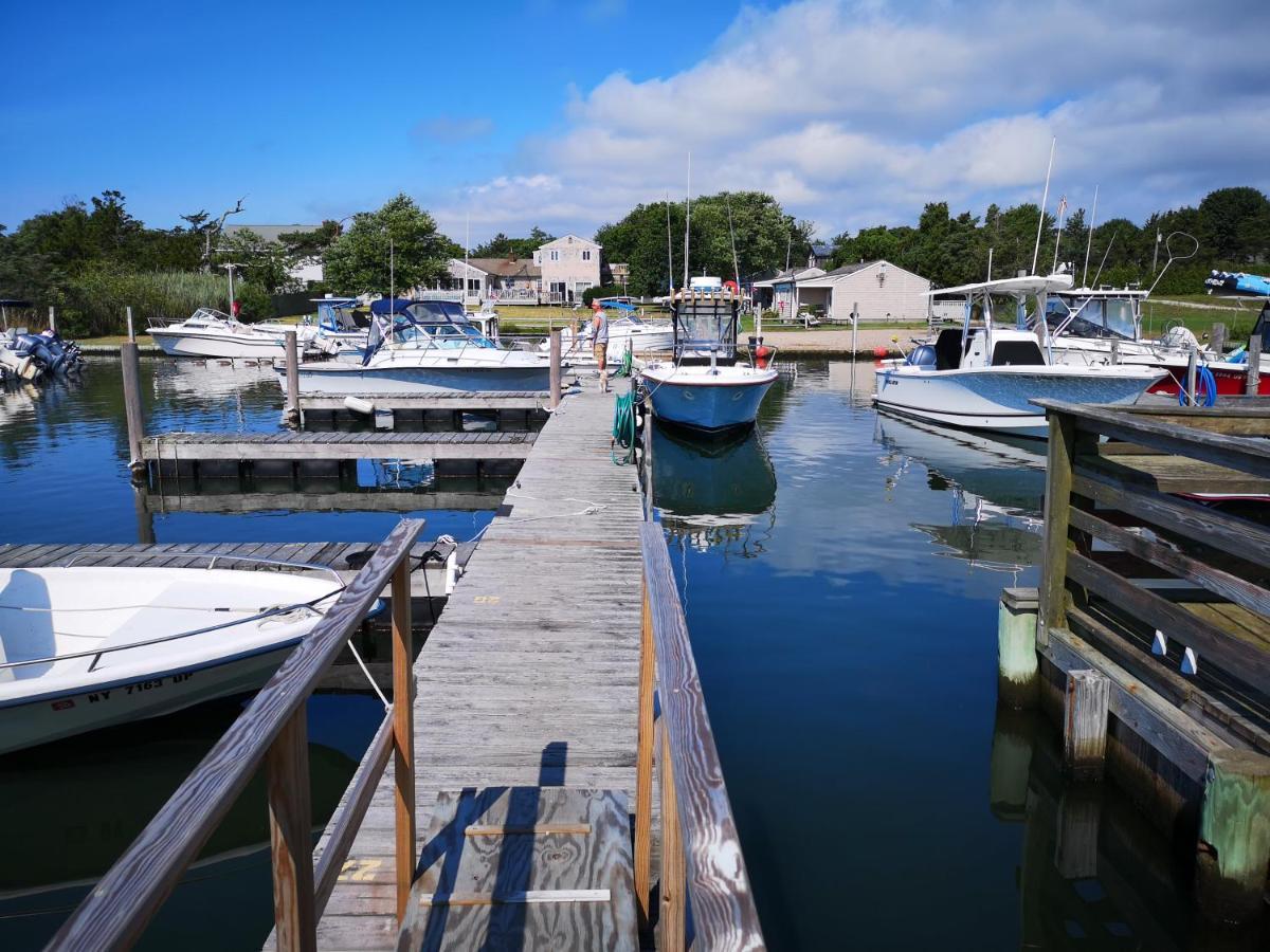 Bay Watch Hotel And Marina Хамптън Бейс Екстериор снимка